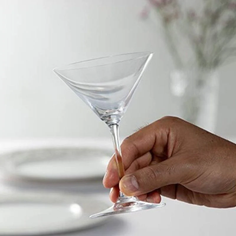 Riedel Vinum Martini Glasses (Pair) - Image 6